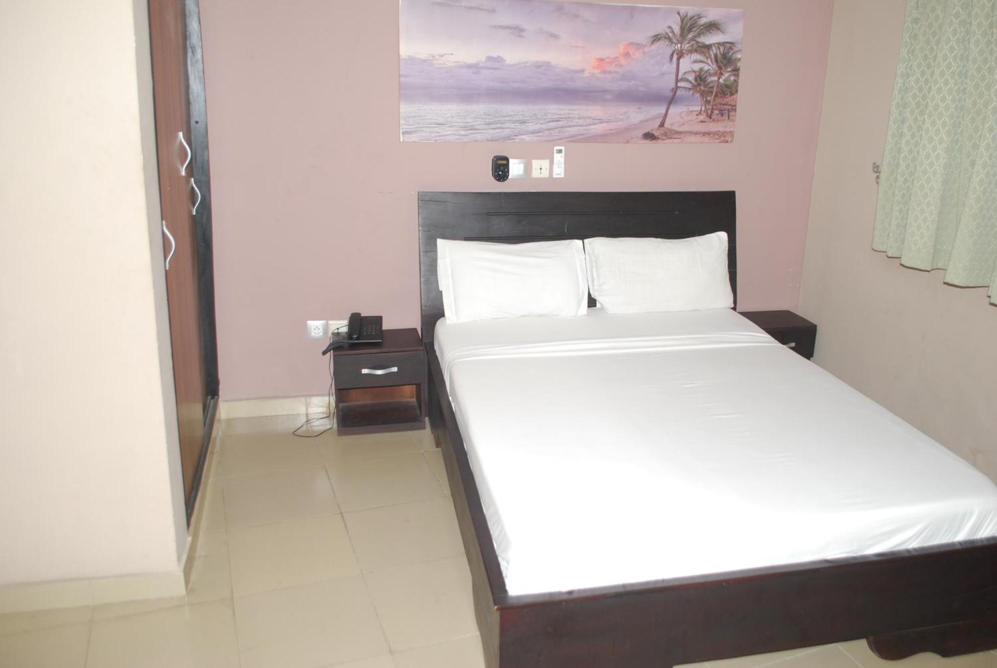 Benin City Center Hotel كوتونو المظهر الخارجي الصورة